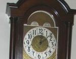 Grandfather clock 607 W. 20th Street